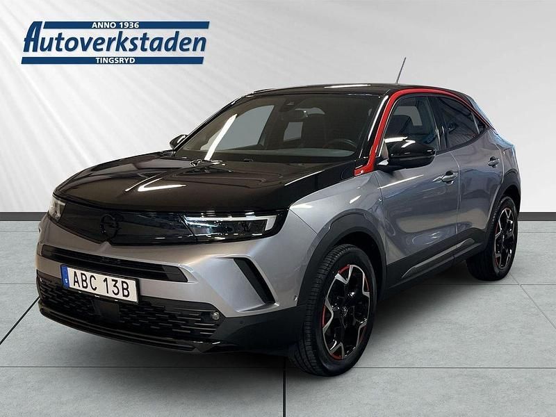 Grå Begagnad 2021 Opel Mokka GS Line SUV | 209 000 kr (Marknadspris) - Bild 1/4