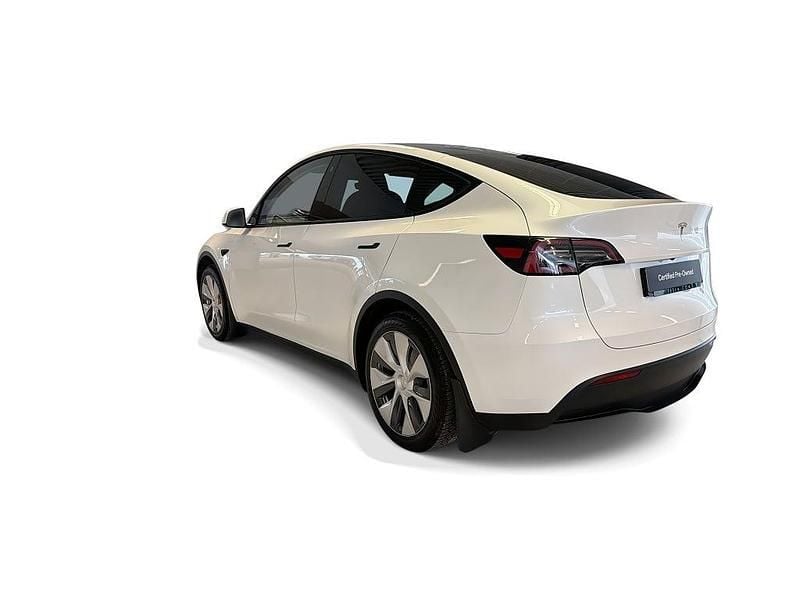 Begagnad Tesla Model Y Standard Range 250 kW (340 HK) 2024 Vit SUV