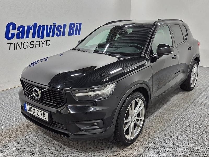 Begagnad Volvo XC40 R-Design 150 HK (110 kW) 2019 Svart SUV