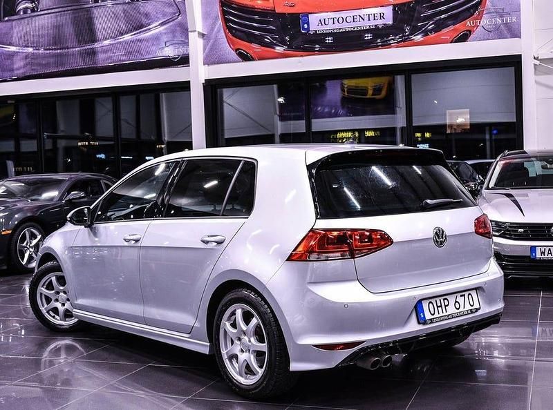 Begagnad VW Golf VII GT 150 HK (110 kW) 2016 Silver Halvkombi