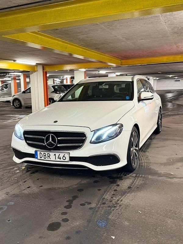 Begagnad 2019 Mercedes E200 Kombi | 205 000 kr (Bra pris) - Bild 1/4