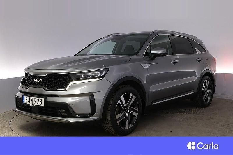 Grå Begagnad 2023 Kia Sorento Advance SUV | 468 900 kr (Marknadspris) - Bild 1/4