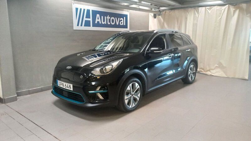 Svart Begagnad 2018 Kia e-Niro Advance SUV | 229 700 kr (Lite dyr) - Bild 1/4