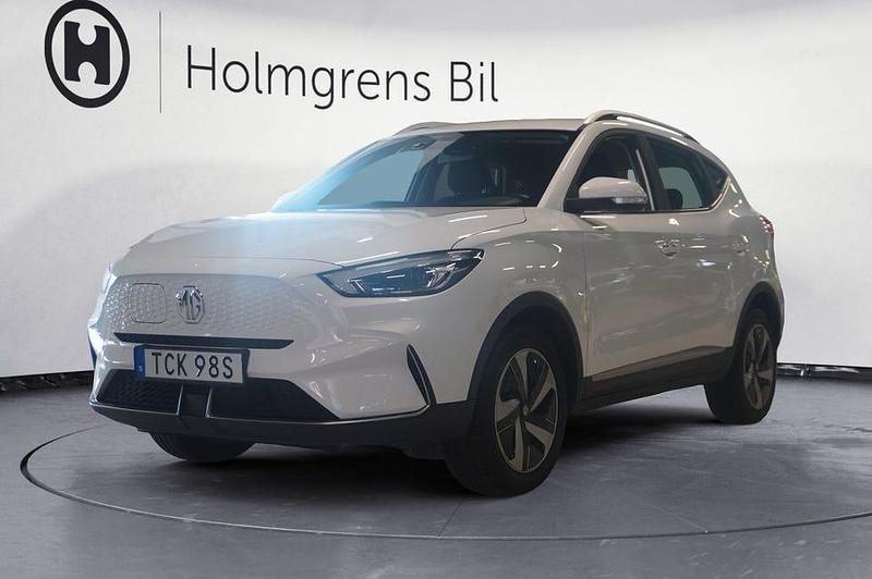 Vit Begagnad 2022 MG ZS Comfort SUV | 214 900 kr (Marknadspris) - Bild 1/4