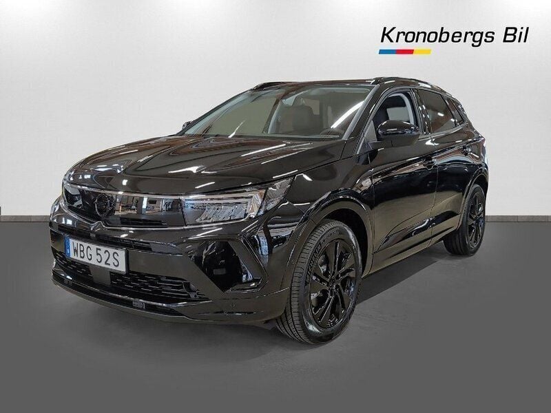 Diamond black metallic Begagnad 2023 Opel Grandland X SUV | 309 900 kr (Dyr) - Bild 1/4