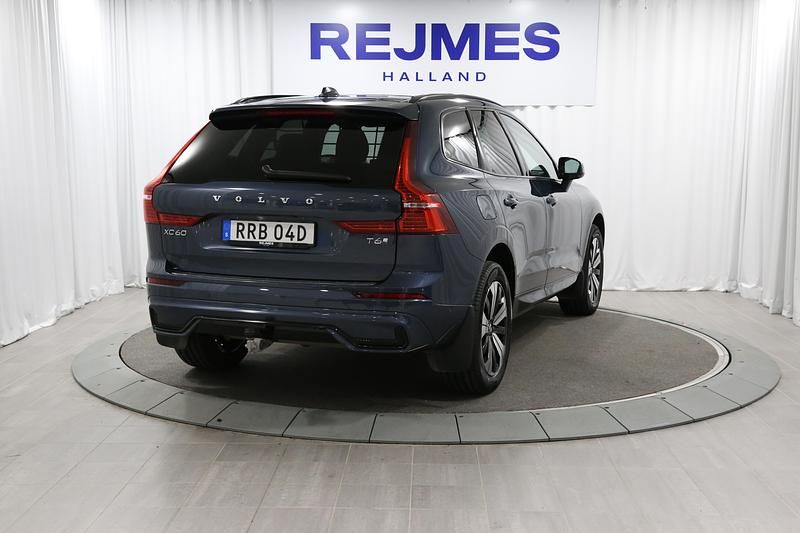 Begagnad Volvo XC60 Plus 349 HK (256 kW) 2025 Mörkblå SUV