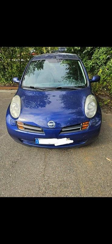 Blå Begagnad 2005 Nissan Micra Halvkombi | 5 000 kr (Bra pris) - Bild 1/4