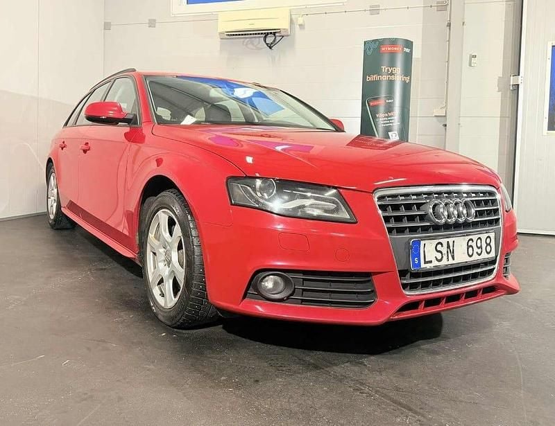 Röd Begagnad 2011 Audi A4 Kombi | 69 900 kr (Bra pris) - Bild 1/4