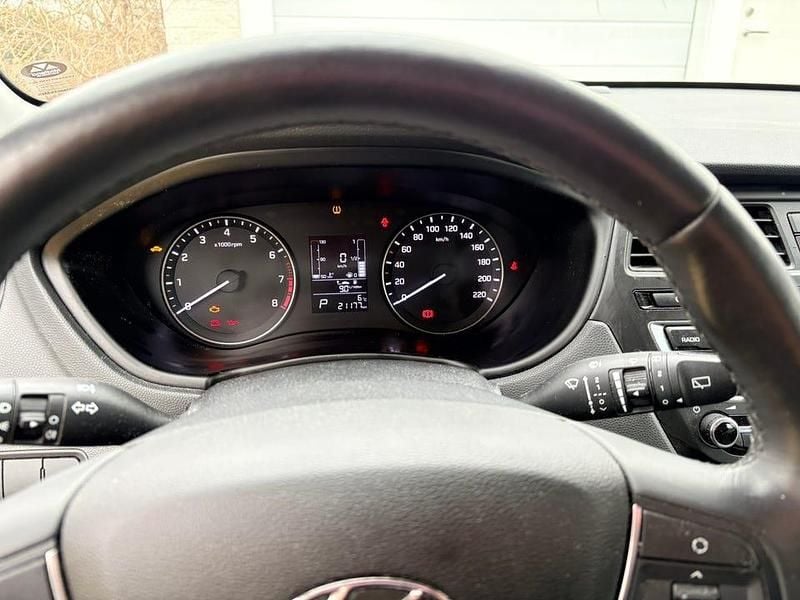 Begagnad Hyundai i20 101 HK (74 kW) 2017