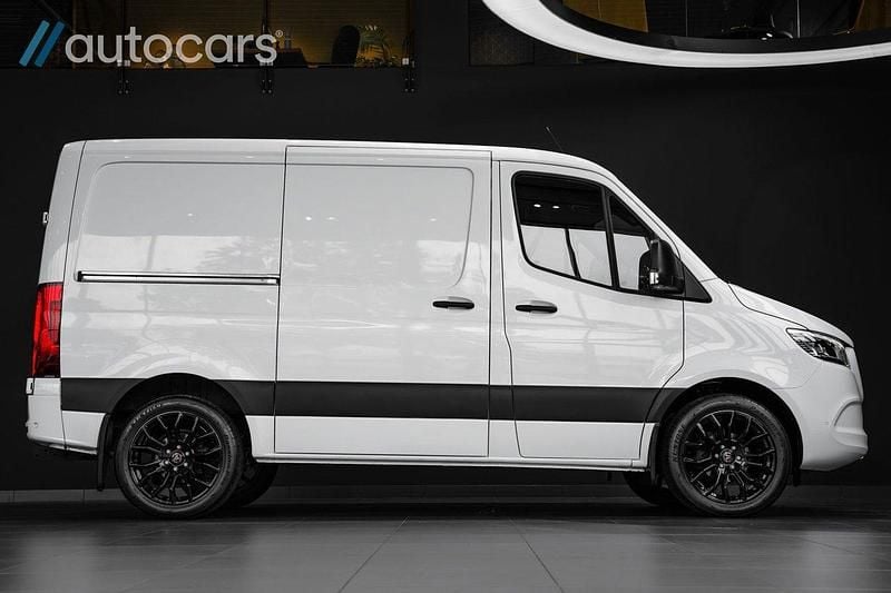 Vit Begagnad 2024 Mercedes Sprinter Van | 518 750 kr (Lite dyr) - Bild 1/4