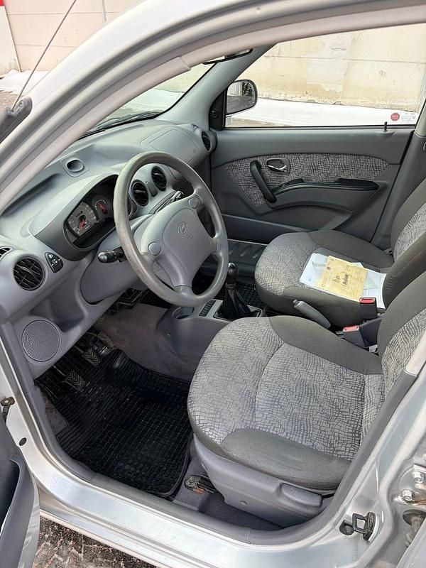 Begagnad Hyundai Atos Prime 58 HK (42 kW) 2004 Silver metallic Halvkombi