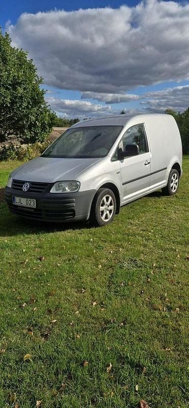 Silver Begagnad 2008 VW Caddy Minibuss | 34 000 kr (Marknadspris) - Bild 1/4