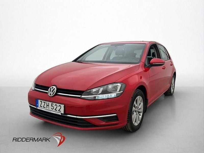 Begagnad VW Golf VII 116 HK (85 kW) 2018 Röd Halvkombi