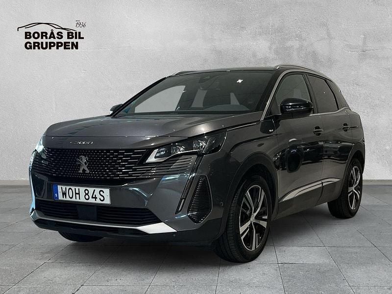 Grå Begagnad 2024 Peugeot 3008 GT SUV | 265 000 kr (Marknadspris) - Bild 1/4