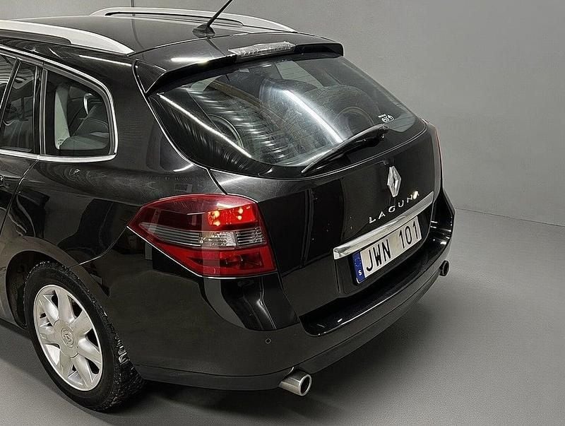Begagnad Renault Laguna GrandTour 150 HK (110 kW) 2010 Svart Kombi