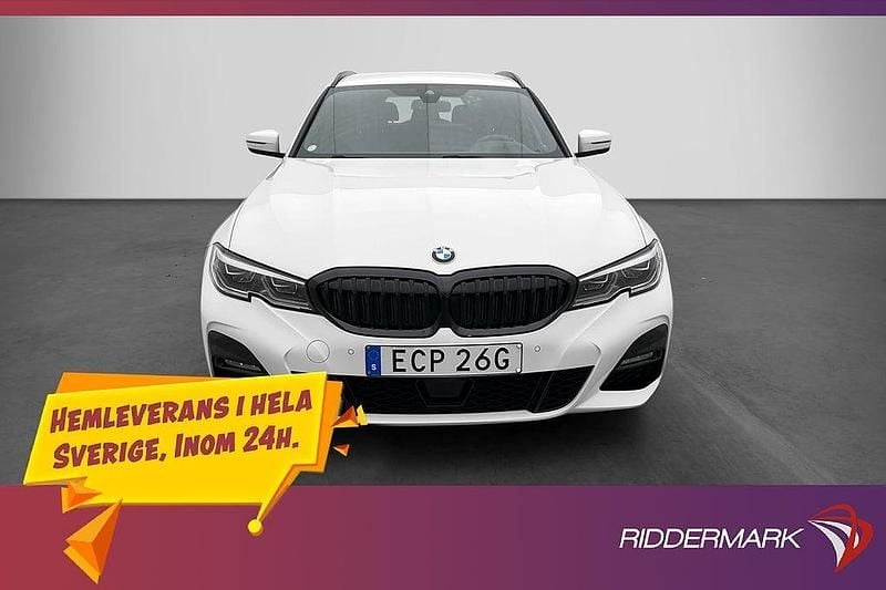 Vit Begagnad 2020 BMW 330 M Sport Kombi | 399 900 kr - Bild 1/3