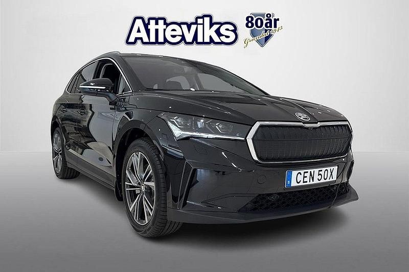 Svart Ny 2025 Skoda Enyaq iV SUV | 568 400 kr (Marknadspris) - Bild 1/4