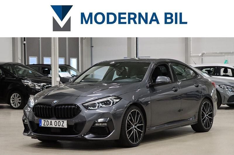 Grå Begagnad 2020 BMW 220 M Sport Sportkupé | 329 900 kr (Lite dyr) - Bild 1/4