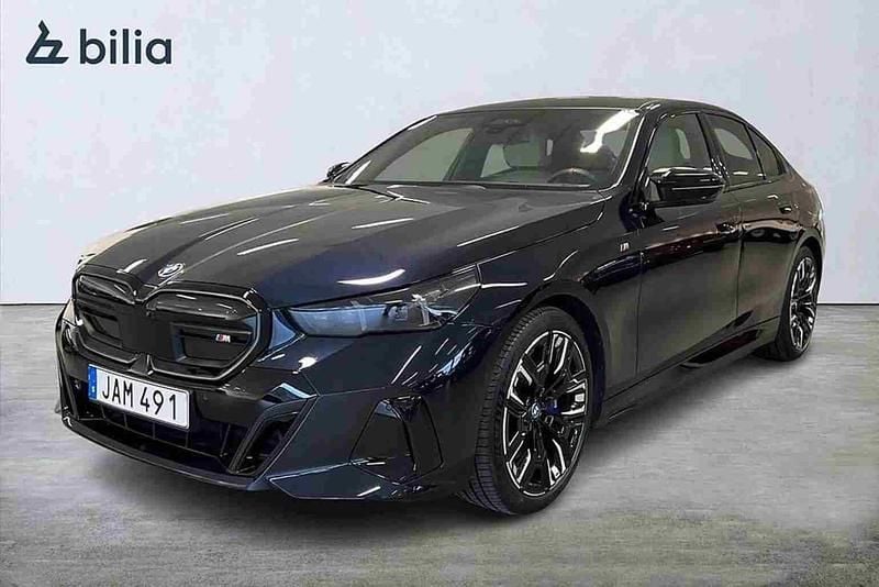 Begagnad BMW i5 M Sport 442 kW (601 HK) 2023 Svart Sedan