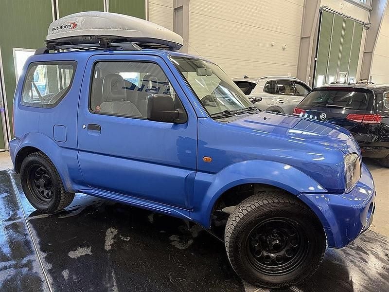 Begagnad Suzuki Jimny 82 HK (60 kW) 2000 Blå SUV