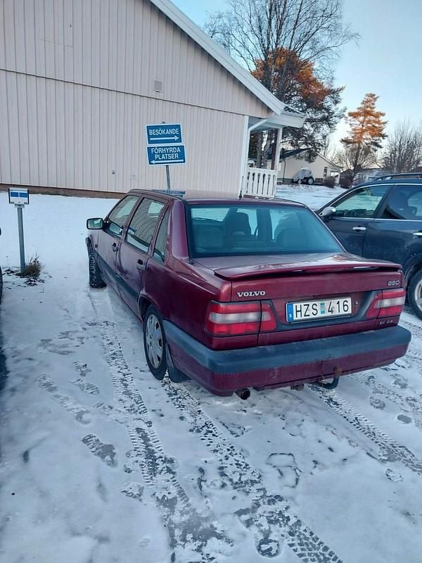 Metallic Begagnad 1995 Volvo 850 Sedan | 29 900 kr - Bild 1/3