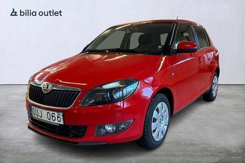 Begagnad Skoda Fabia 105 HK (77 kW) 2013 Röd Halvkombi