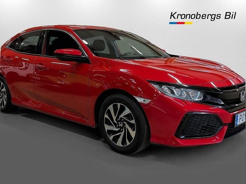 Begagnad Honda Civic Comfort 129 HK (94 kW) 2018 Röd Halvkombi