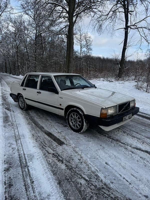 Begagnad Volvo 740 115 HK (84 kW) 1989 Sedan