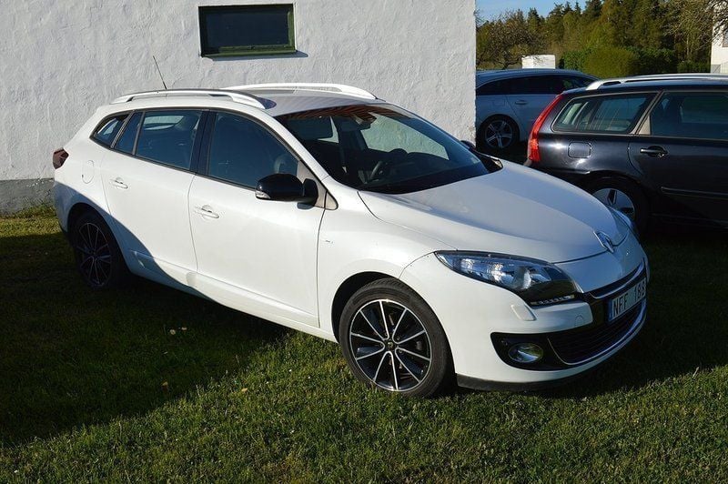Begagnad Renault Mégane GrandTour Bose Edition 110 HK (80 kW) 2013 Kombi