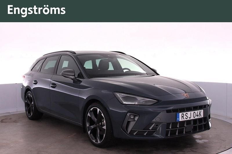 Blå Begagnad 2024 Cupra Leon Kombi | 319 000 kr (Lite dyr) - Bild 1/4