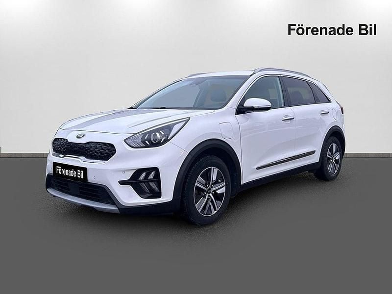Begagnad Kia Niro Advance 141 HK (103 kW) 2020 Vit SUV