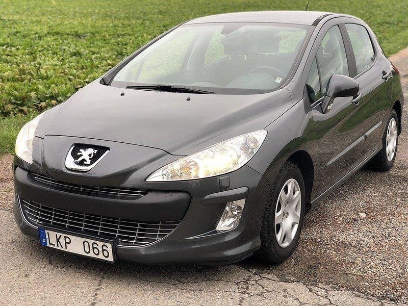 Mörkgrå Begagnad 2007 Peugeot 308 Halvkombi | 19 900 kr (Marknadspris) - Bild 1/4