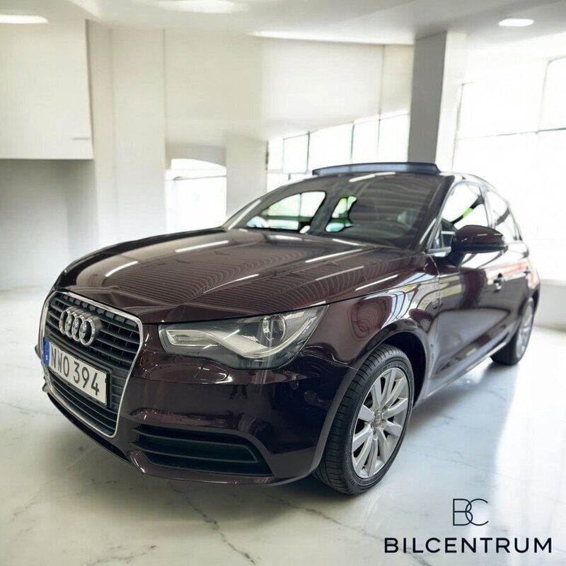 Röd (space black metalic metallic) Begagnad 2014 Audi A1 Sportback Sport Halvkombi | 84 900 kr (Superpris) - Bild 1/4