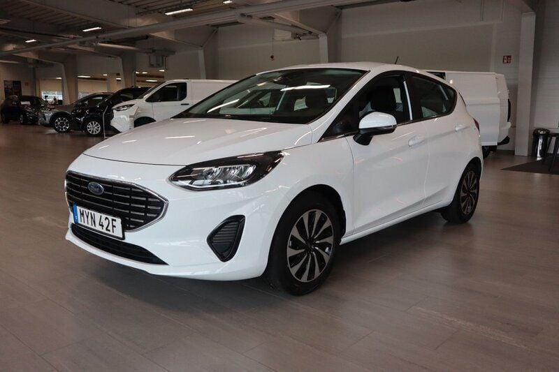 Vit Begagnad 2022 Ford Fiesta Titanium Halvkombi | 164 800 kr - Bild 1/4