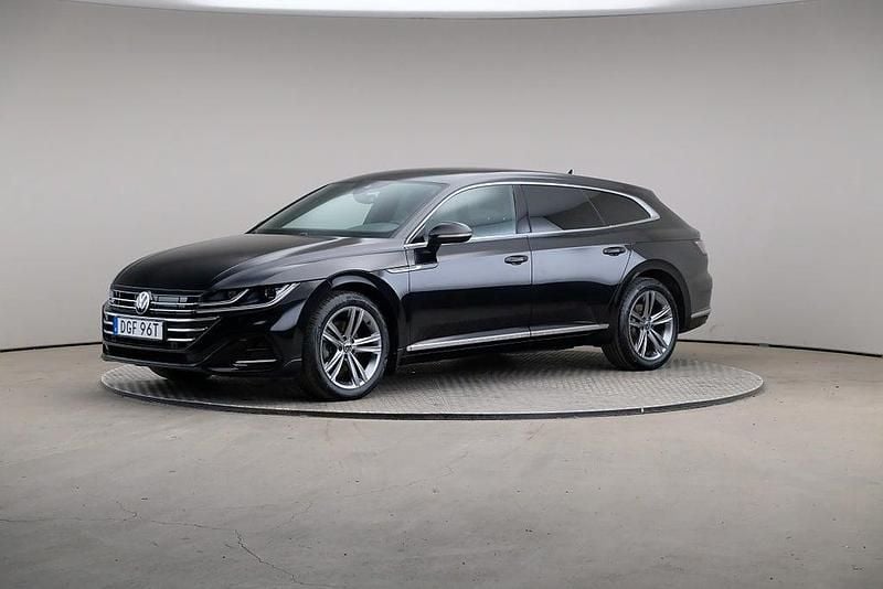 Svart Begagnad 2022 VW Arteon R-line Kombi | 269 000 kr (Superpris) - Bild 1/4