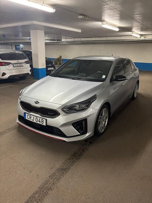 Begagnad 2019 Kia ProCeed Kombi | 225 000 kr - Bild 1/4