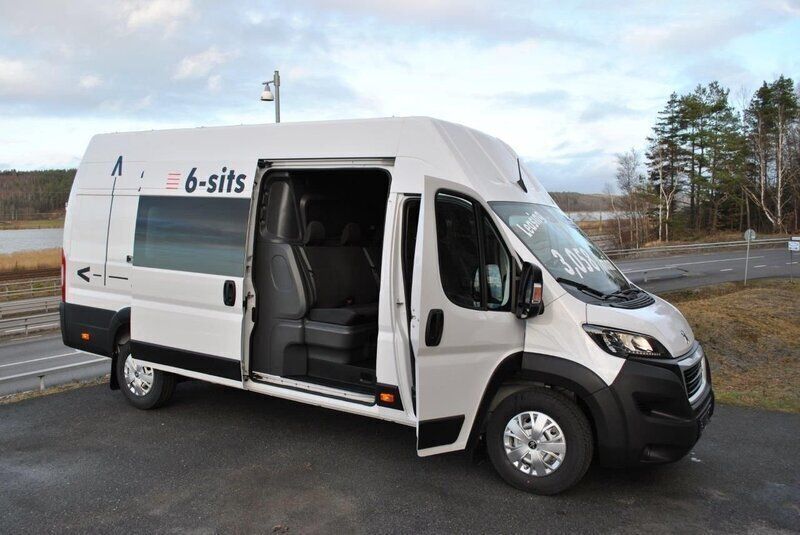 Begagnad 2022 Peugeot Boxer Comfort Van | 536 250 kr - Bild 1/4