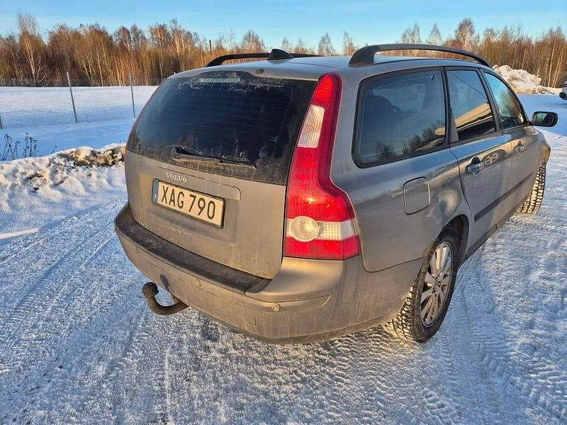 Begagnad Volvo V50 170 HK (125 kW) 2006 Kombi