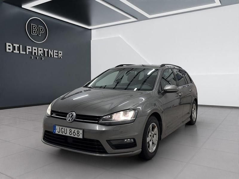 Grå Begagnad 2015 VW Golf VII GT Kombi | 109 900 kr (Bra pris) - Bild 1/4
