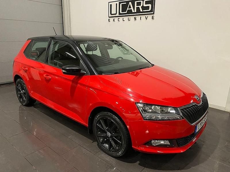 Röd corrida red/black magic pearlescent Begagnad 2018 Skoda Fabia Style Halvkombi | 119 900 kr (Marknadspris) - Bild 1/4