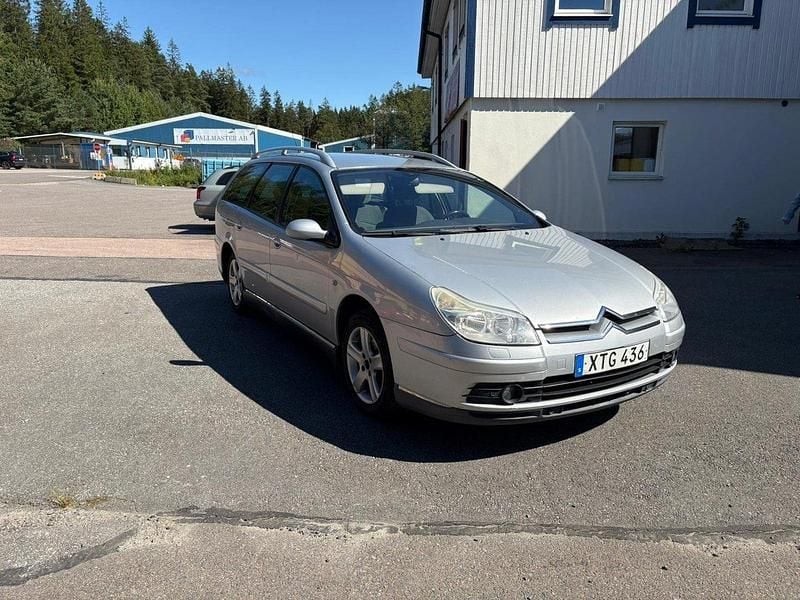 Silver Begagnad 2006 Citroën C5 Kombi | 24 900 kr (Marknadspris) - Bild 1/4