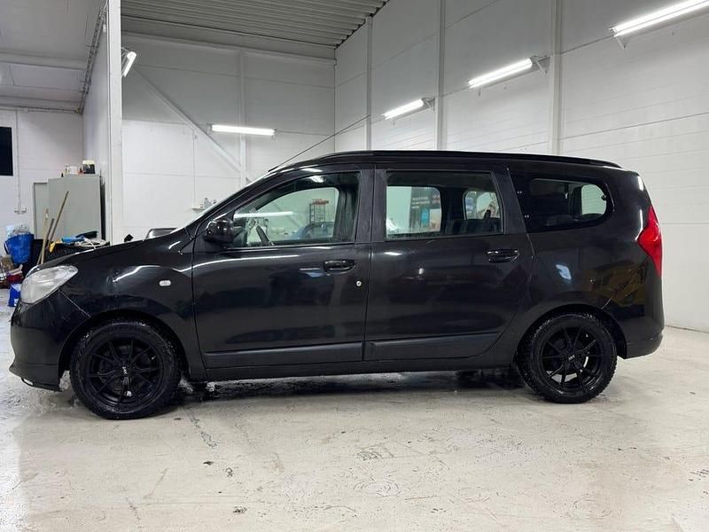 Begagnad Dacia Lodgy 116 HK (85 kW) 2015 Svart Minibuss