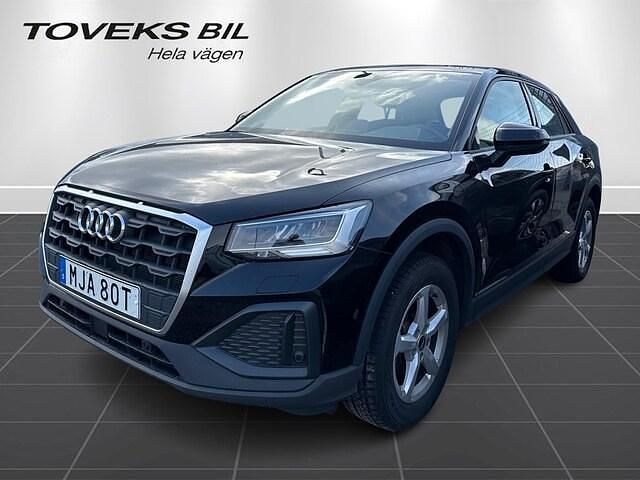 Brilliantsvart Begagnad 2024 Audi Q2 Proline SUV | 269 900 kr (Lite dyr) - Bild 1/2