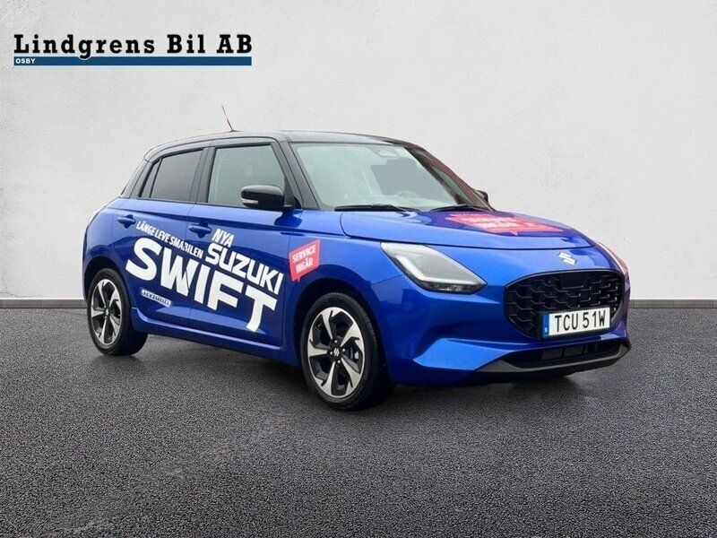 Blå metallic Ny 2024 Suzuki Swift Halvkombi | 244 900 kr (Lite dyr) - Bild 1/4