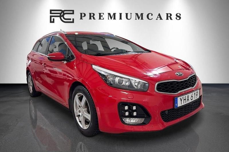 Begagnad Kia Ceed GT-Line 136 HK (100 kW) 2016 Röd Halvkombi