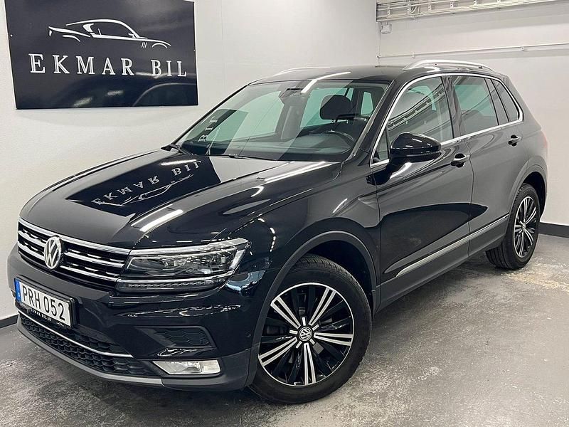 Svart Begagnad 2017 VW Tiguan GT SUV | 209 900 kr (Marknadspris) - Bild 1/4
