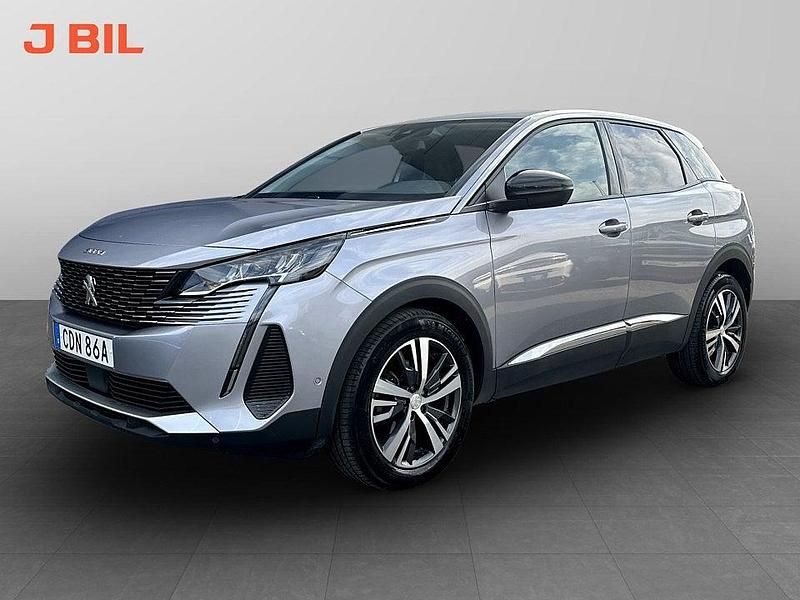 Grå Begagnad 2022 Peugeot 3008 Allure SUV | 239 900 kr (Marknadspris) - Bild 1/4