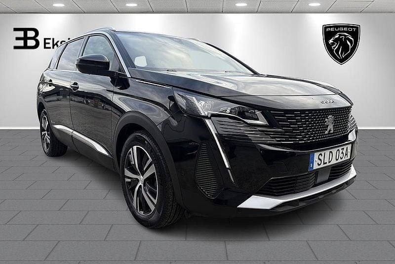 Begagnad Peugeot 5008 GT 131 HK (96 kW) 2024 Svart metallic SUV