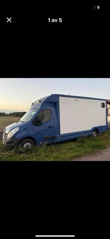 Blå Begagnad 2012 Renault Master Van | 100 000 kr (Marknadspris) - Bild 1/3