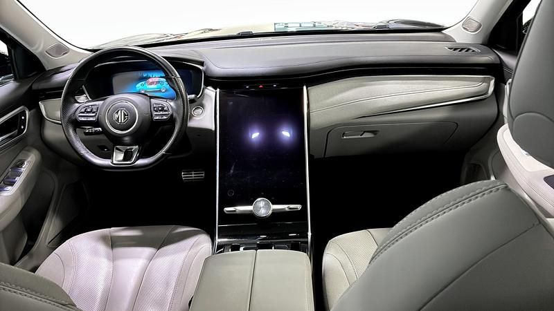 Begagnad MG Marvel R Performance 211 kW (288 HK) 2022 Svart SUV